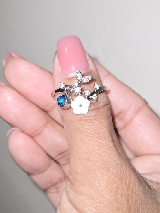 JALZEMPL Jewelry - Silver Floral Birthstone Ring with Blue Topez and White Flower